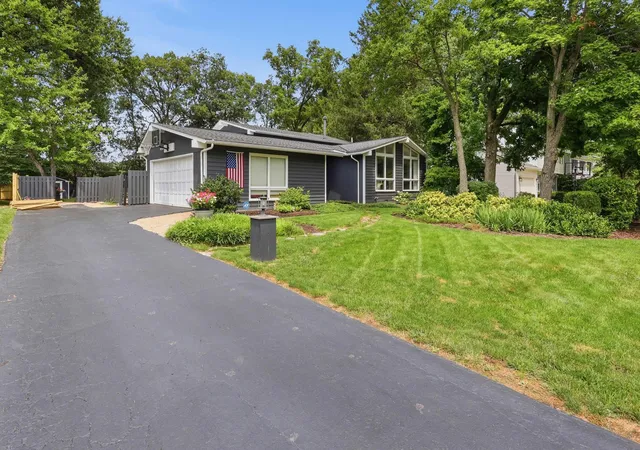 4th image of 1336 Hickory Ridge Ln, Columbus, OH 43235 | MLS# 226028922