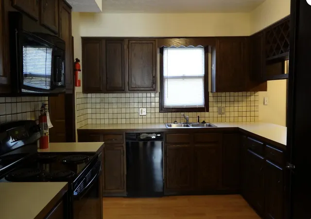 2nd image of 108 Walcreek Dr W, Columbus, OH 43230 | MLS# 225036028