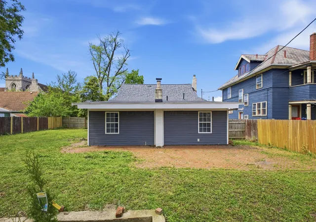 40th image of 2550 East Ave, Columbus, OH 43202 | MLS# 226030027