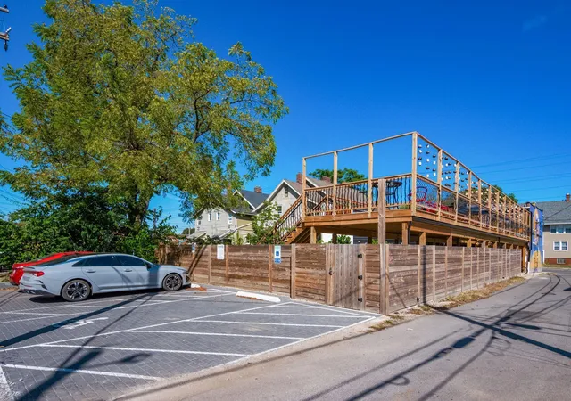 Homes for sale in Columbus, OH | 363 E Hudson St #365, Columbus, OH 43202 | MLS# 225036487