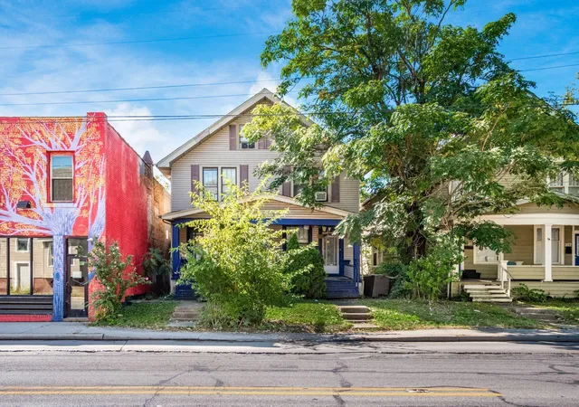 Homes for sale in Columbus, OH | 363 E Hudson St, Columbus, OH 43202