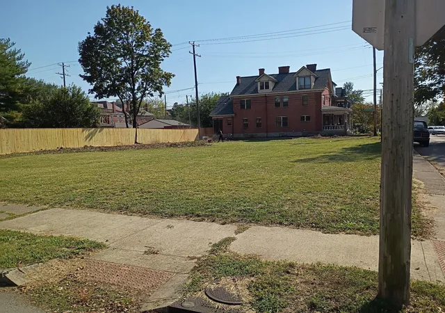 1st image of 847 Franklin Ave, Columbus, OH 43205 | MLS# 225037491