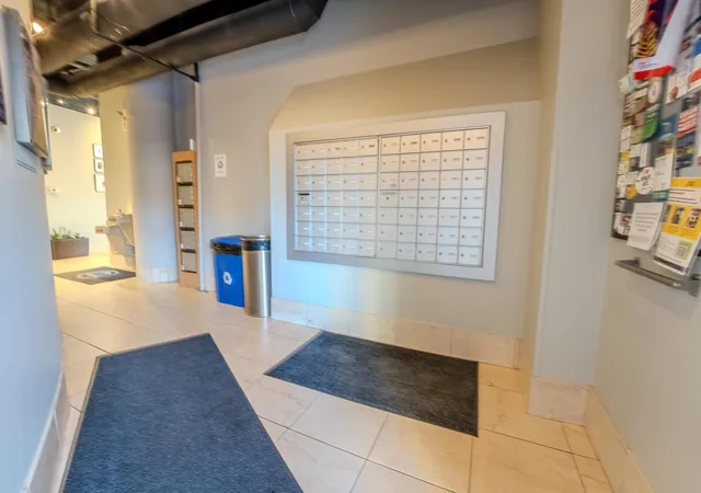 Homes for sale in Columbus, OH | 110 N 3rd Street, Columbus, OH 43215 | Houzeo