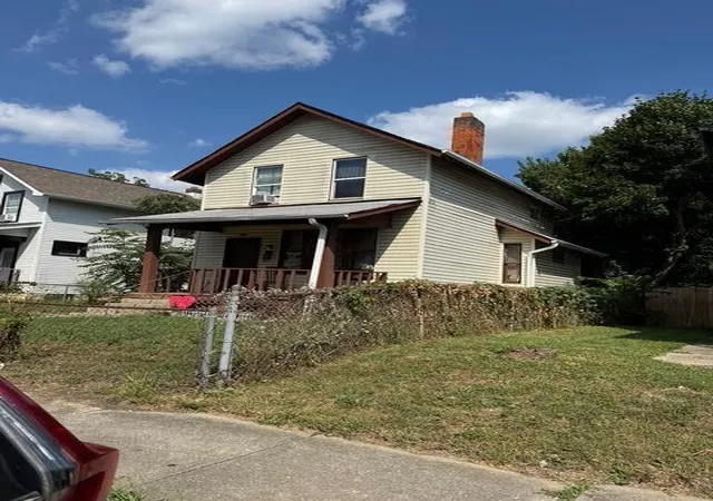 Photo 3 of Single family home for sale at 980 Miller Ave, Columbus, OH 43206 | MLS# 225038231 | Listing updated on 2026-10-02