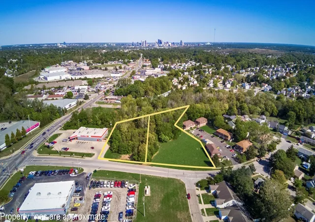 1st image of 2210 October Ridge Dr, Columbus, OH 43223 | MLS# 225038272