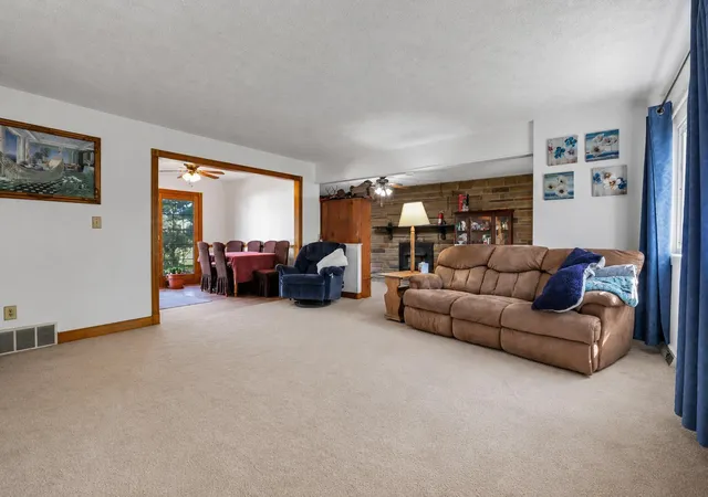 Homes for sale in Centerburg, OH | 4464 Reynolds Rd, Centerburg, OH 43011 | MLS# 225040529