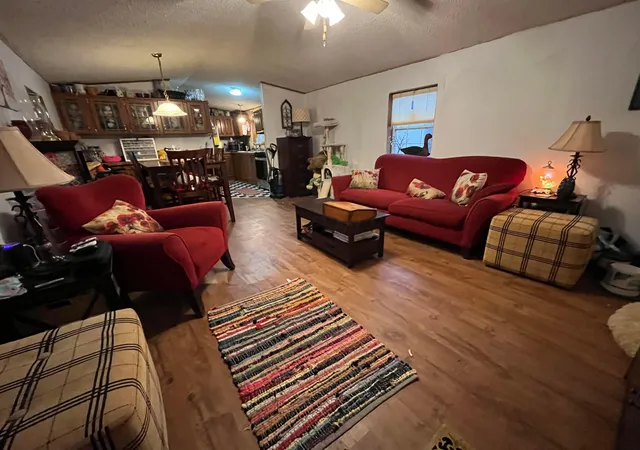 4th image of 156 Cambridge Ct, Reynoldsburg, OH 43068 | MLS# 225042221