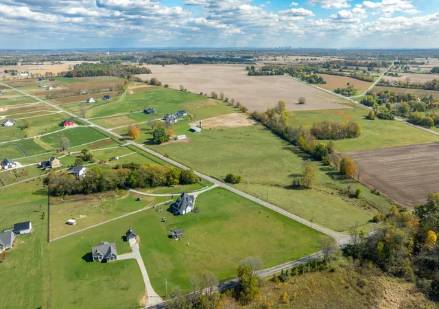 4th image of 8777 Hayden Run Rd, Hilliard, OH 43026 | MLS# 225042345