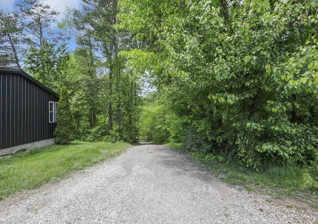 Homes for sale in Logan, OH | 18682 Griffith Rd, Logan, OH 43138 | MLS# 225042921