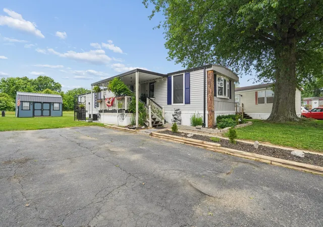 Homes for sale in Chillicothe, OH | 42 Deerpath Rd, Chillicothe, OH 45601 | MLS# 225042979