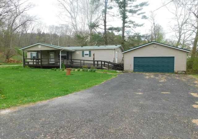 Homes for sale in Logan, OH | 13534 Hildebrandt Rd, Logan, OH 43138 | MLS# 225043259
