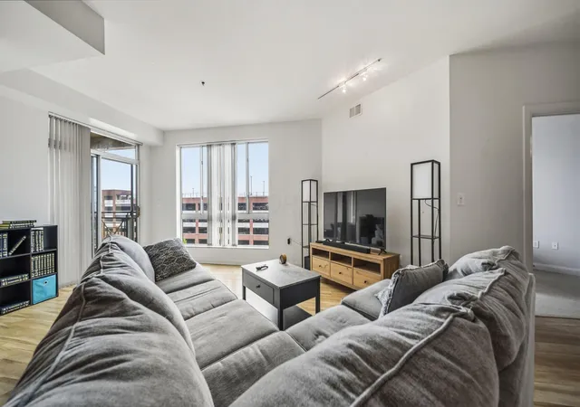 Homes for sale in Columbus, OH | 196 S Grant Ave #607, Columbus, OH 43215 | MLS# 225043665