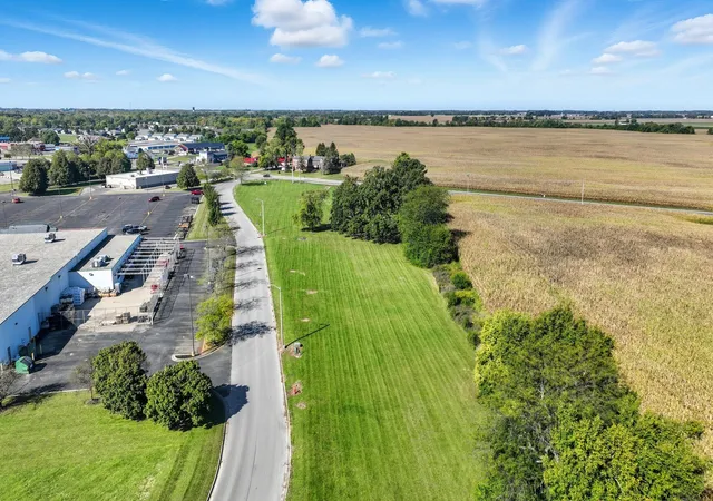 3rd image of 2132 Columbus Ave, Washington Court House, OH 43160 | MLS# 225043895
