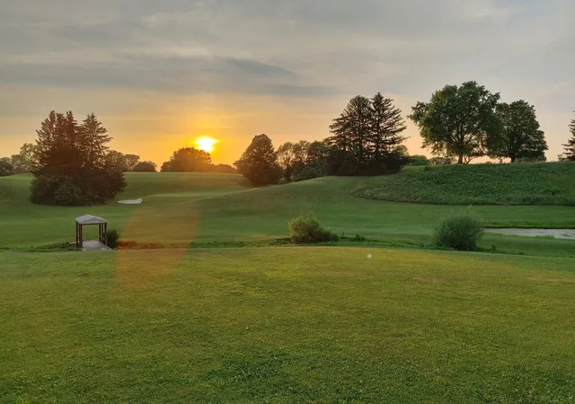 2nd image of 160 Coonpath Rd Ne, Lancaster, OH 43130 | MLS# 225044208