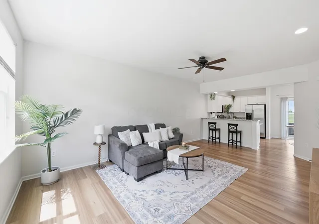 5th image of 1656 Nature Dr #22, Grove City, OH 43123 | MLS# 225045645