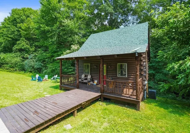 Photo 1 of Single family home for sale at 17260 Krinn Unger Keck Rd, Logan, OH 43138 | MLS# 225046104 | Listing updated on 2026-08-27