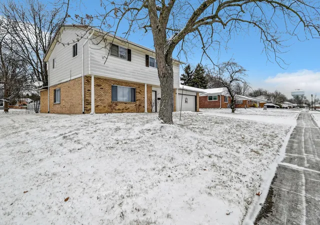 2nd image of 204 Barcelona Ave, Westerville, OH 43081 | MLS# 226000763