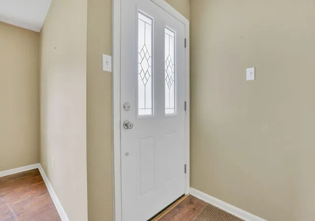 Photo 3 of Single family home for sale at 122 Wilshire Dr, Hebron, OH 43025 | MLS# 226001814 | Listing updated on 2026-09-18