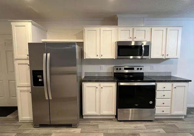 Photo 5 of Single Family Residence at 18899 Shriner St, Laurelville, OH 43135 | MLS# 226001624 | | Sold on 2026-03-10
