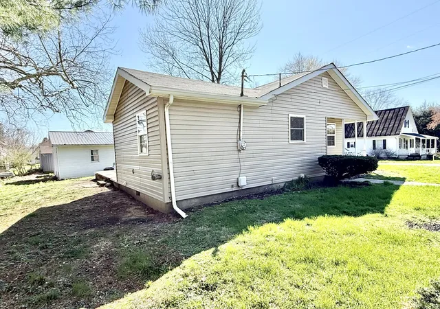 Homes for sale in Danville, OH | 202 Plum St, Danville, OH 43014 | MLS# 226001627