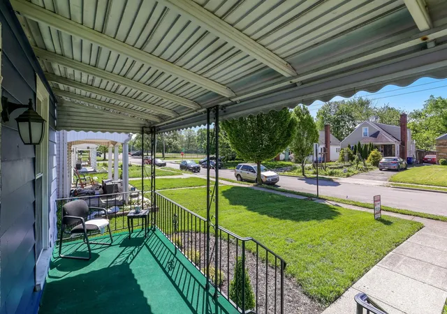 4th image of 1760 E Sycamore St, Columbus, OH 43206 | MLS# 226002350