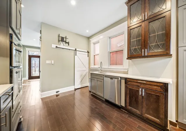 5th image of 380 Kendall Pl, Columbus, OH 43205 | MLS# 226002219