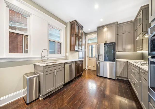 4th image of 380 Kendall Pl, Columbus, OH 43205 | MLS# 226002219