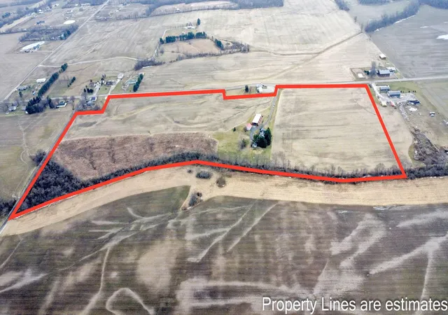 Homes for sale in Circleville, OH | 11350 Tarlton Rd Sw, Circleville, OH 43113 | MLS# 226002305