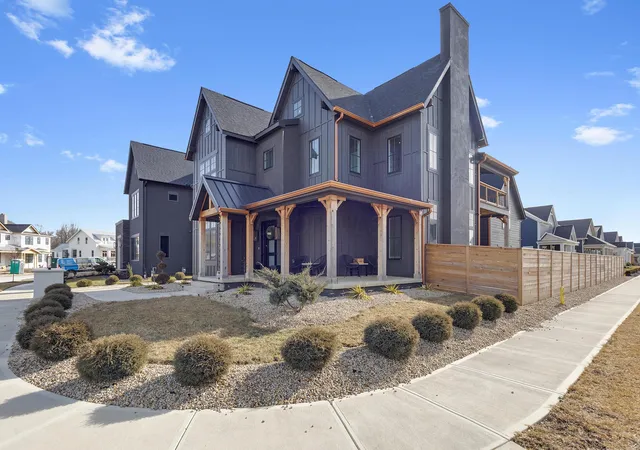 4th image of 5376 Maple Dr, Lewis Center, OH 43035 | MLS# 226002909