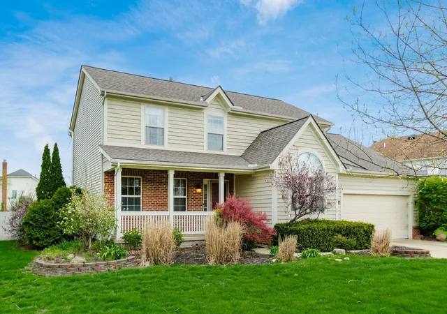 3rd image of 8133 Dunaway Ln, Westerville, OH 43082 | MLS# 226003191