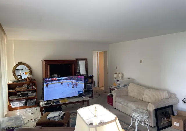 Homes for sale in Columbus, OH | 1000 Urlin Ave #1402, Columbus, OH 43212 | MLS# 226003169