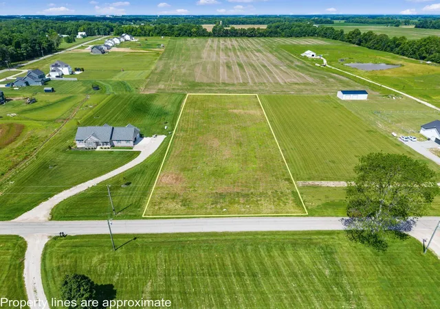Homes for sale in Marysville, OH | 15319 Fish Rd, Marysville, OH 43040 | MLS# 226003216