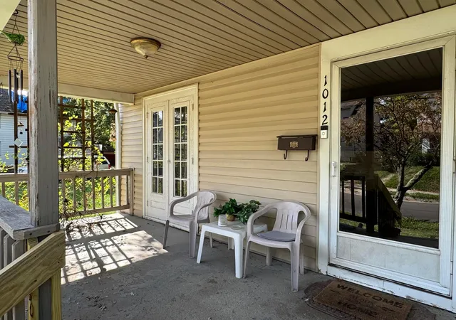Homes for sale in Akron, OH | 1012 Kling St, Akron, OH 44301 | MLS# 226003254