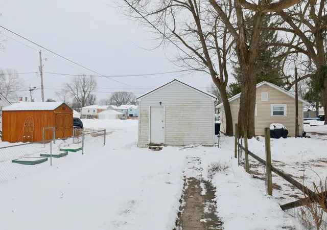 Homes for sale in Lancaster, OH | 130 W Fair Ave, Lancaster, OH 43130 | MLS# 226003200
