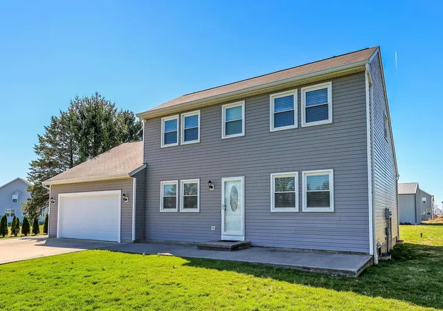 3rd image of 8171 Hill Rd, Canal Winchester, OH 43110 | MLS# 226014283