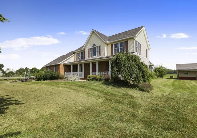 Homes for sale in Newark, OH | 6281 Davis Dr, Newark, OH 43056 | MLS# 226004065