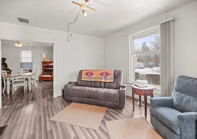 Photo 5 of Sale Pending at 580 N Mulberry St, Mansfield, OH 44902 | MLS# 226004051 | Listing updated on 2026-08-04