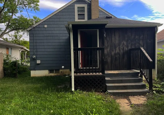 Homes for sale in Columbus, OH | 1166 Minnesota Ave, Columbus, OH 43211 | MLS# 226004503