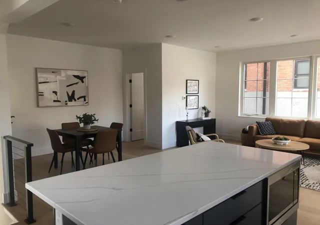 Homes for sale in Columbus, OH | 106 E Lafayette St, Columbus, OH 43215 | MLS# 226004602