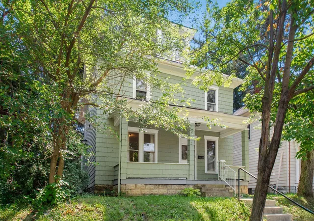 2nd image of 2082 N 4th St, Columbus, OH 43201 | MLS# 226004958