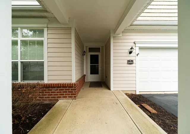 Homes for sale in New Albany, OH | 5485 Welbourne Pl, New Albany, OH 43054
