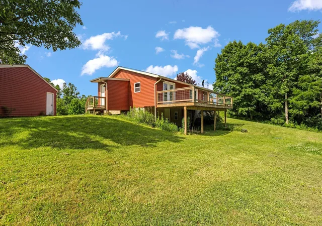 5th image of 2845 Dietz Ln, Zanesville, OH 43701 | MLS# 226020993