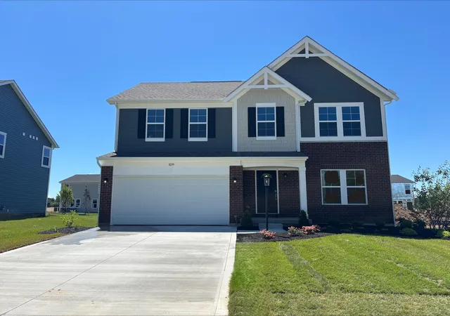 Homes for sale in Pickerington, OH | 8239 Sycamore Hollow Dr, Pickerington, OH 43147 | MLS# 226005364
