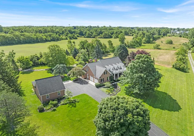 Homes for sale in Bellefontaine, OH | 736 Arlington Rd, Bellefontaine, OH 43311 | MLS# 226006302