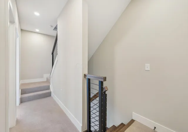 Listing Photo 2 - Condo for sale in building located at 2256 Quarry Trails Dr, Columbus, OH 43228 - Unit #
