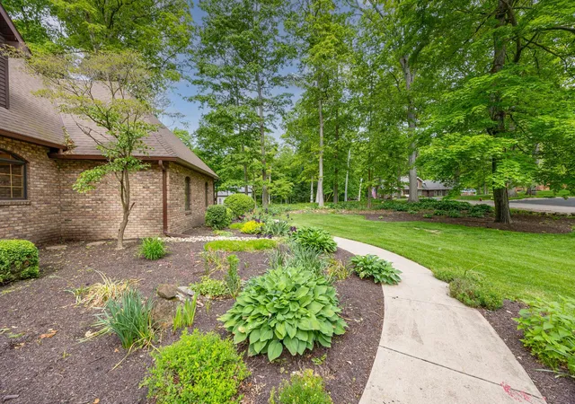Homes for sale in West Liberty, OH | 129 Tanglewood Dr, West Liberty, OH 43357 | MLS# 226006110