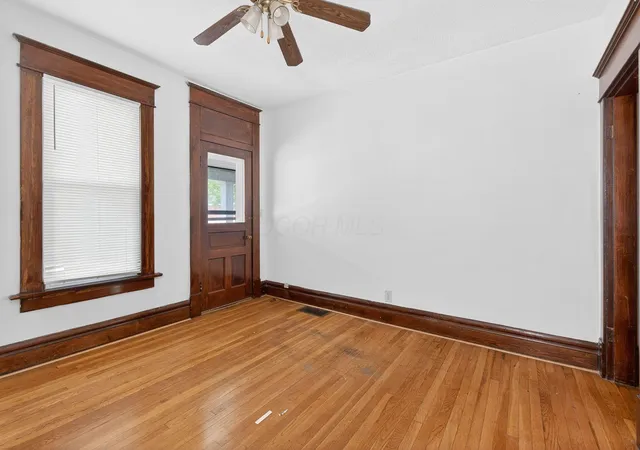 Homes for sale in Columbus, OH | 105 N Terrace Ave, Columbus, OH 43204 | MLS# 226006683