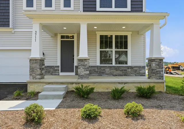 3rd image of 3711 Colts Reign Dr, Powell, OH 43065 | MLS# 226007579