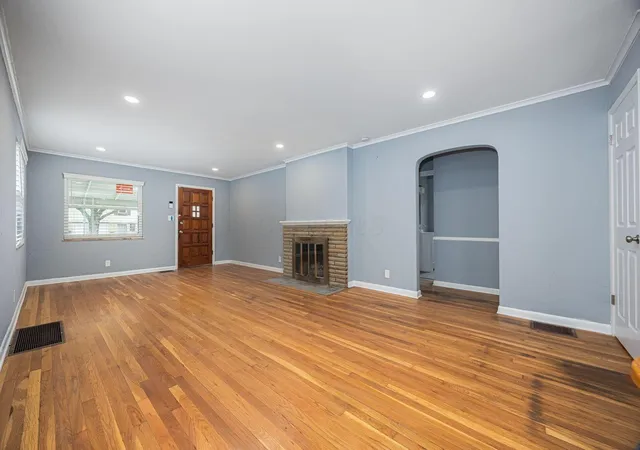 4th image of 903 S Harris Ave, Columbus, OH 43204 | MLS# 226007594