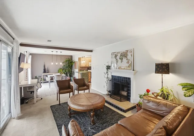3rd image of 1404 Lake Shore Dr, Columbus, OH 43204